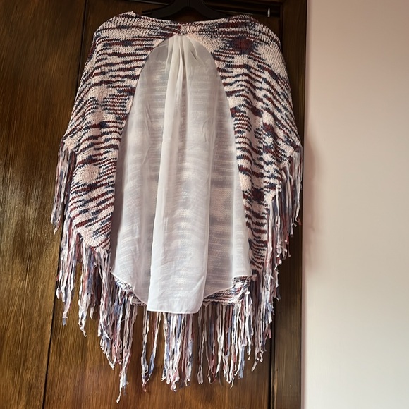 California Moon Rise poncho - Picture 2 of 9